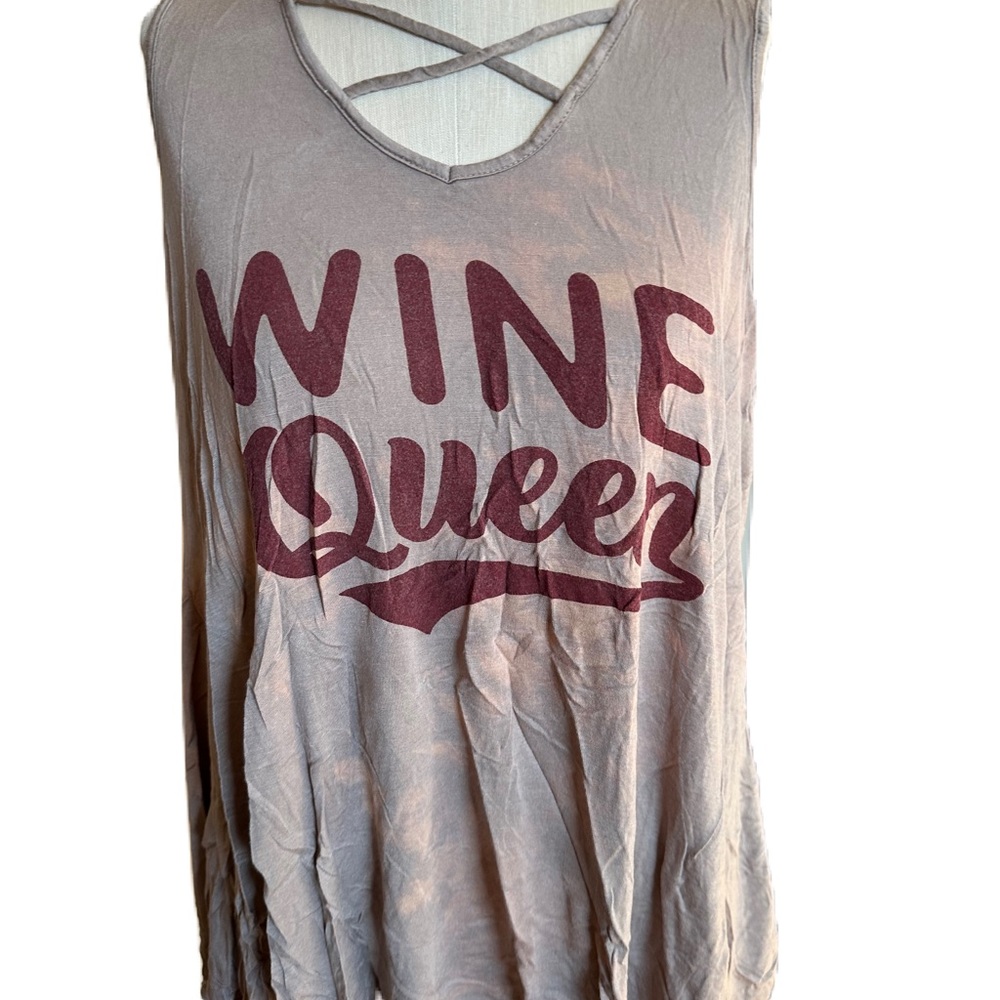 Color Bear Tie Dye Tank Wine Queen. Size Medium